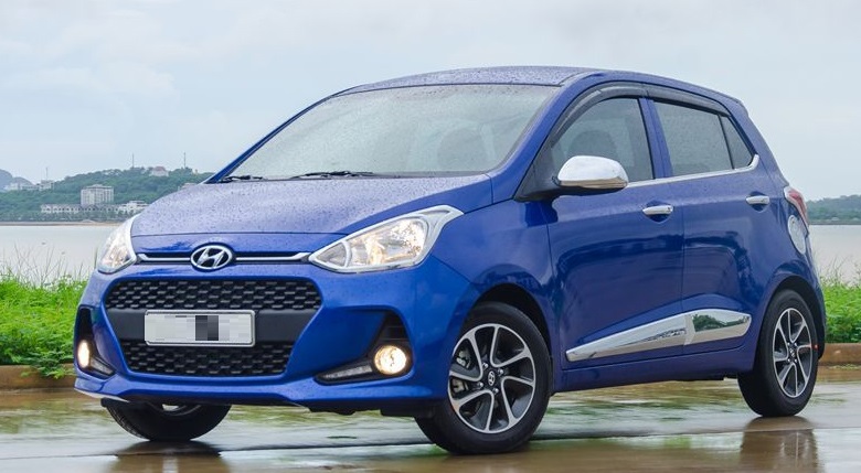 xe Hyundai i10 thay ắc quy tại nhà 0333266768