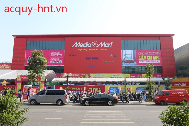 Cứu Hộ Ắc Quy Ô Tô, Câu Ắc Quy Ô Tô, Thay Ắc Quy Ô Tô, Xe Đạp Điện Tại Siêu thị điện máy MediaMart Long Biên, Số 3 Nguyễn Văn Linh, Gia Thụy, Long Biên, Hà Nội, Việt Nam Nhanh nhất  24h/7. 033.486.1111 -  085.818.1111