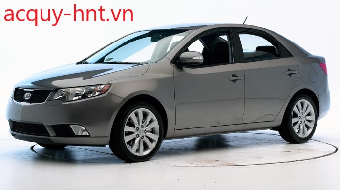 Thay ắc quy xe Kia Forte tại nhà nhanh nhất lh:0333266768