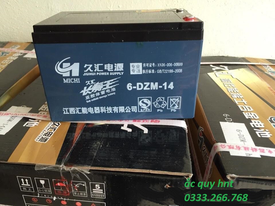 Thay thế ắc quy xe máy điện Vinfast Feliz tại nhà