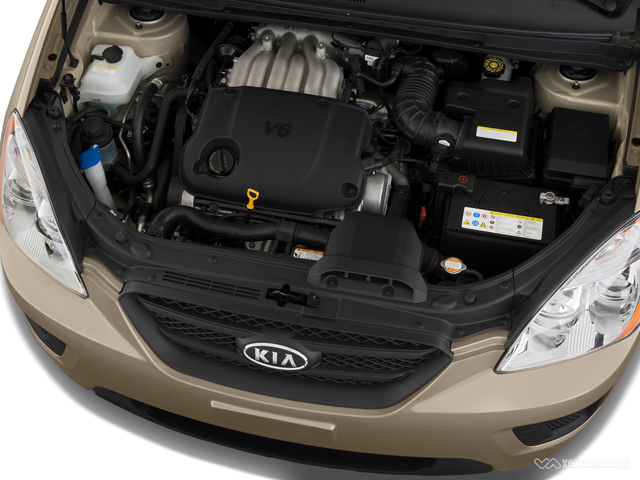 thay ẵc quy xe Kia Rondo tại nhà 0333266768