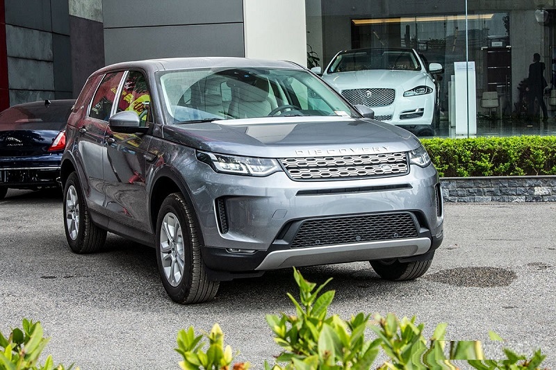 thay ắc quy xe Land Rover Discovery tại nhà lh:0333266768